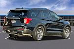 Used 2024 Ford Explorer XLT thumbnail 1