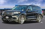 Used 2024 Ford Explorer XLT thumbnail 5
