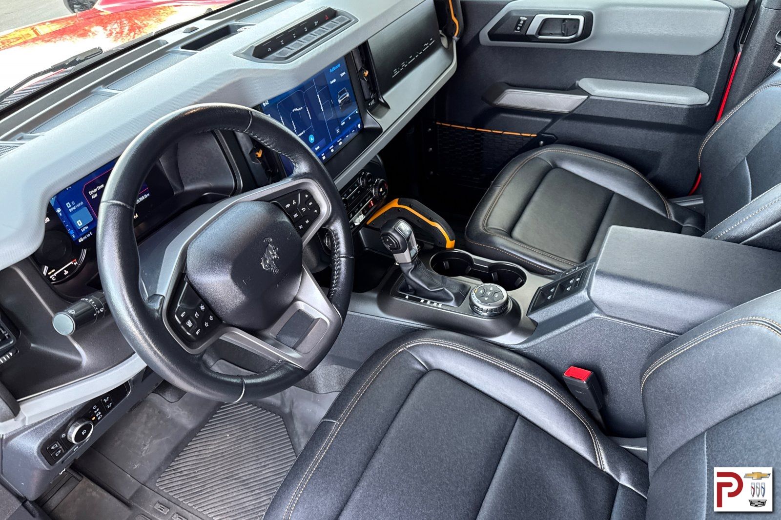 Used 2023 Ford Bronco Badlands - photo 8