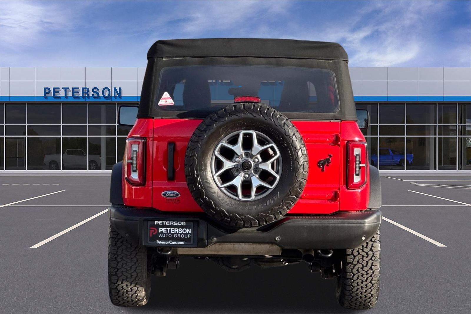 Used 2023 Ford Bronco - photo 2