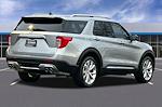 Used 2022 Ford Explorer Platinum thumbnail 3