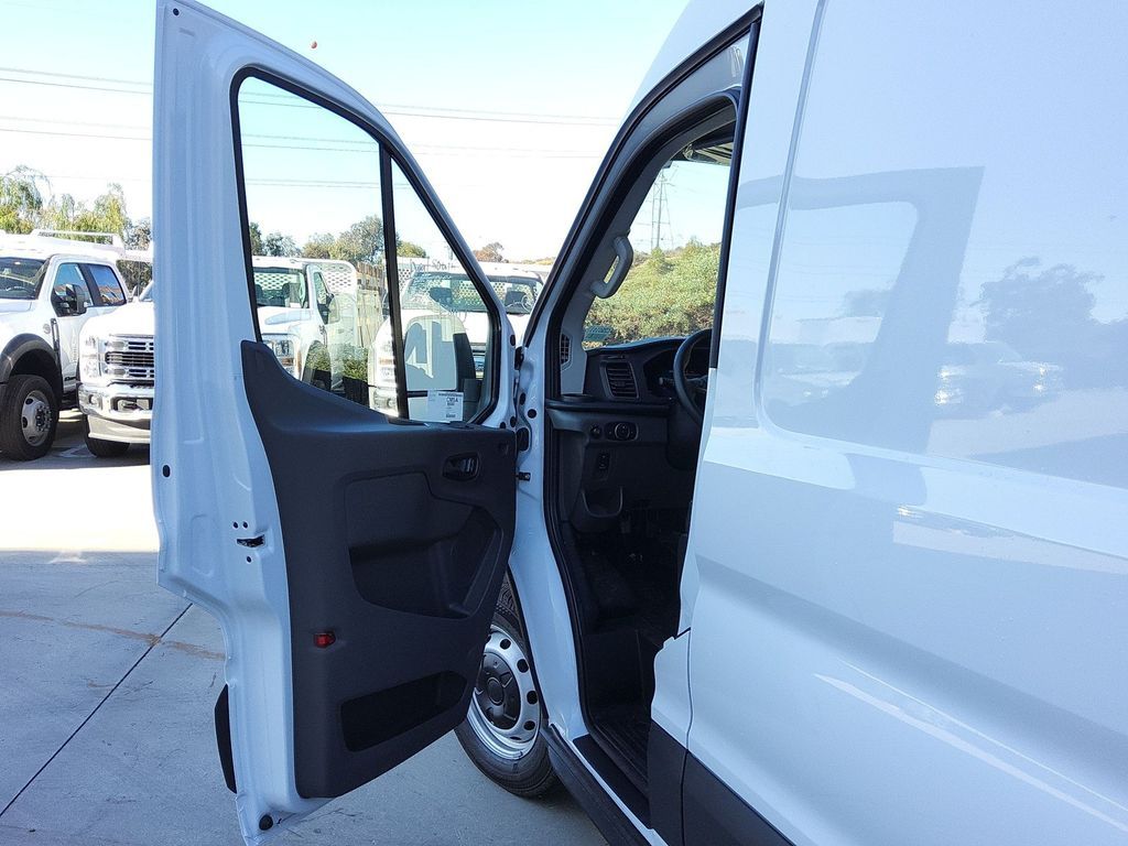 New 2026 Ford Transit 250 Medium Roof Empty Cargo Van - photo 5