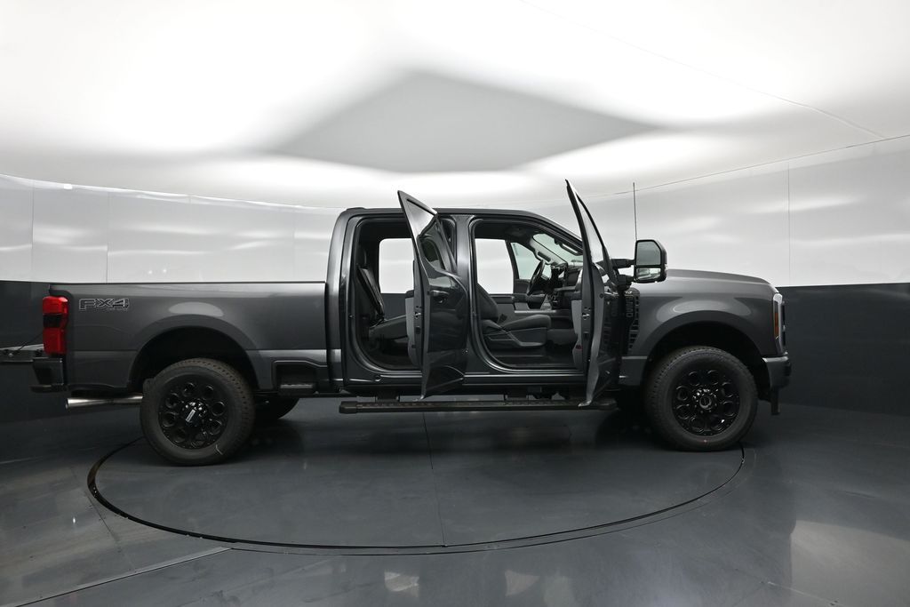New 2026 Ford F-250 XL Crew Cab - photo 3