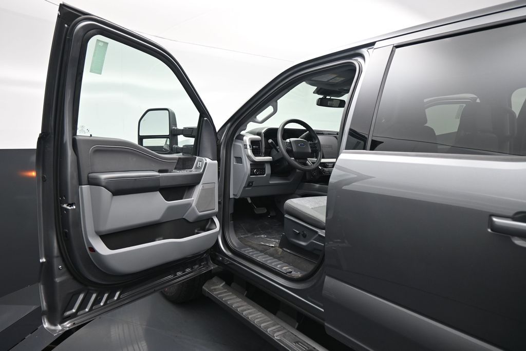 New 2026 Ford F-250 XL Crew Cab - photo 7