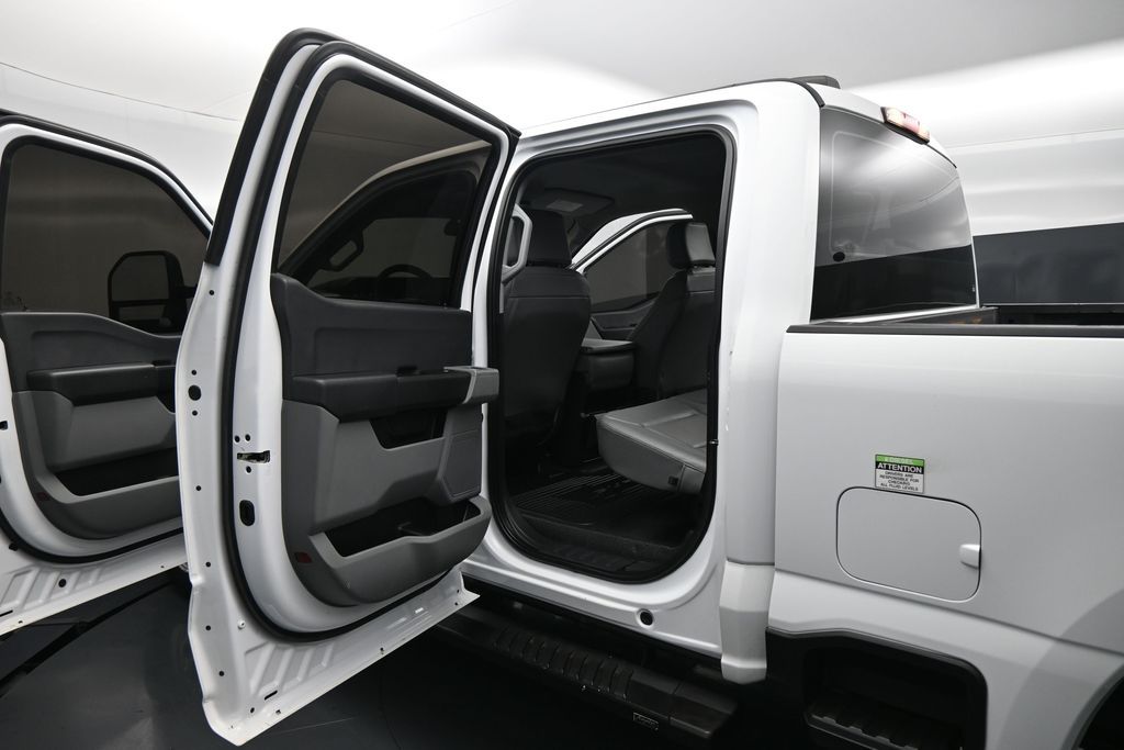 Used 2023 Ford F-250 XL Crew Cab - photo 13