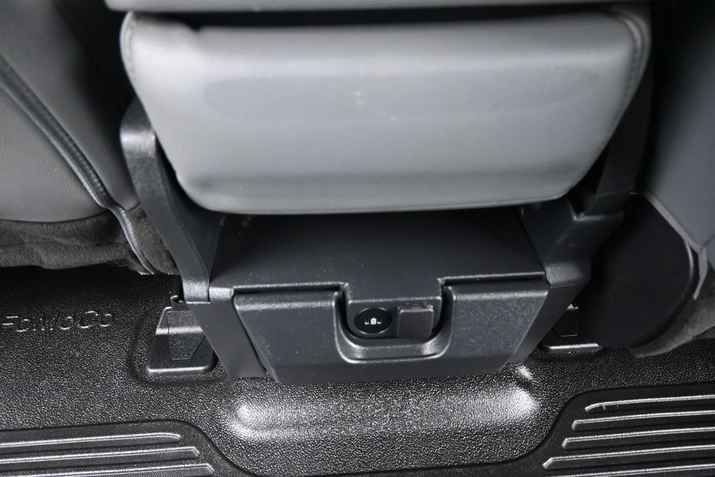 Used 2023 Ford F-250 XL Crew Cab - photo 17