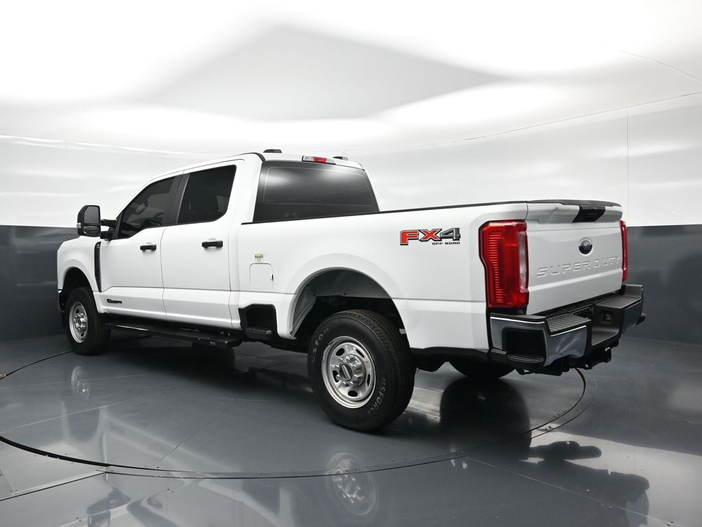 Used 2023 Ford F-250 XL Crew Cab - photo 6