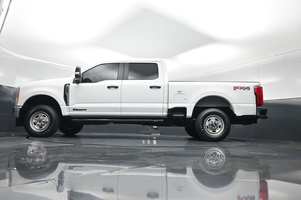 Used 2023 Ford F-250 XL Crew Cab - photo 7
