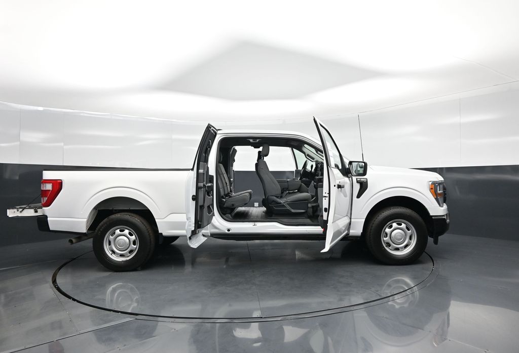 Used 2022 Ford F-150 XL Super Cab - photo 5