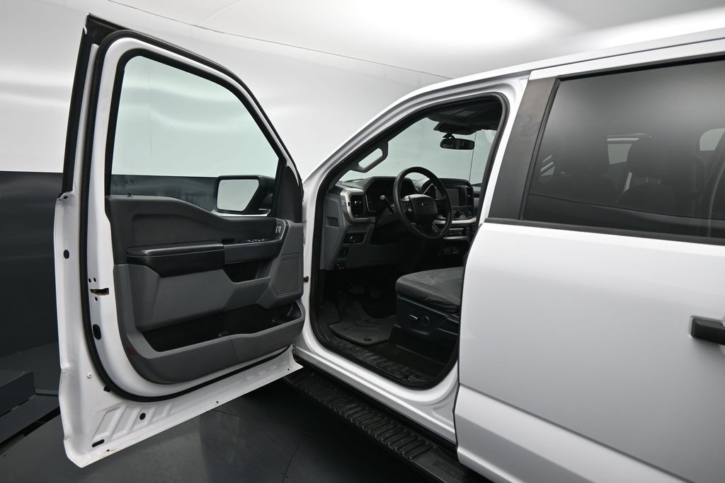 Used 2021 Ford F-150 XLT SuperCrew Cab - photo 9