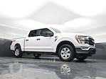 Used 2021 Ford F-150 XLT SuperCrew Cab thumbnail 4