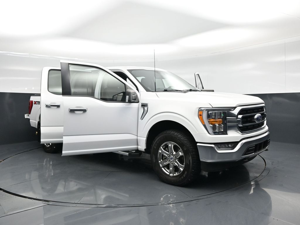 Used 2022 Ford F-150 XLT SuperCrew Cab - photo 28