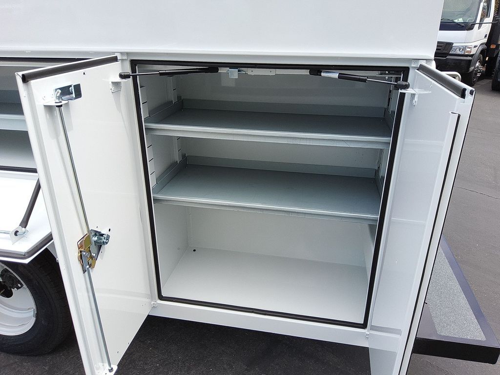 New 2026 Ford E-350 Cutaway - photo 15