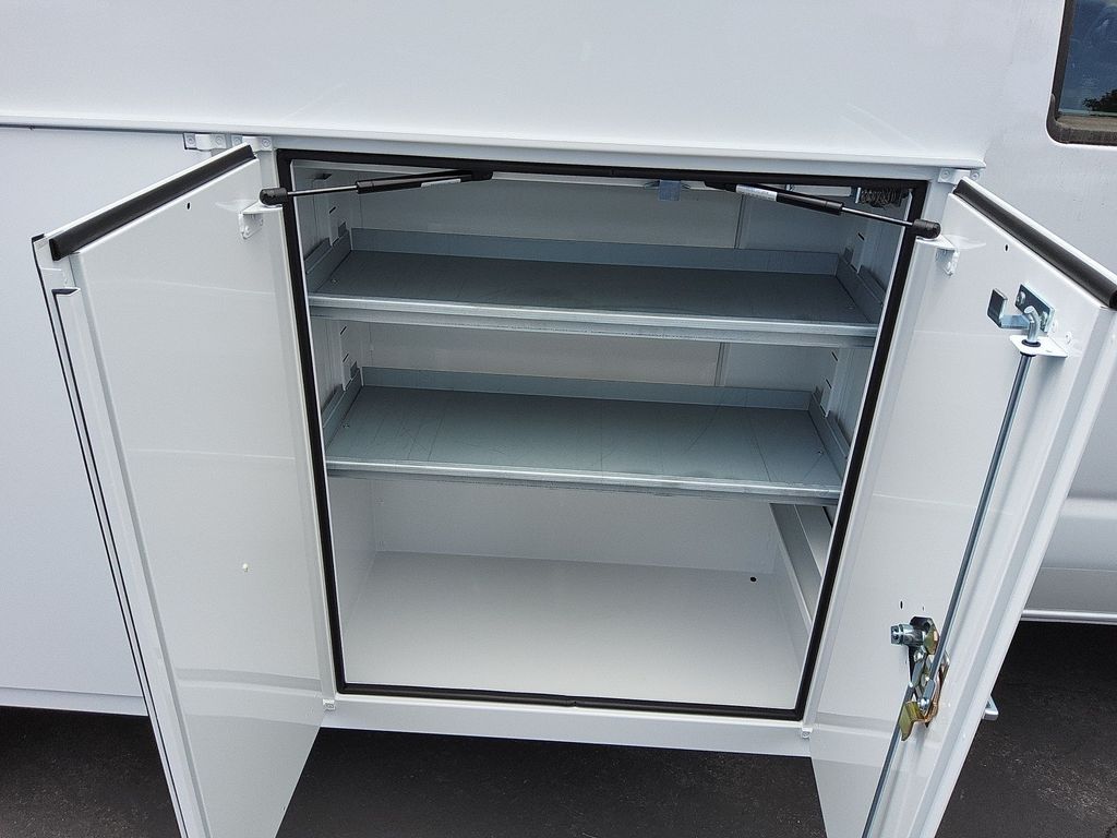 New 2026 Ford E-350 Cutaway - photo 23