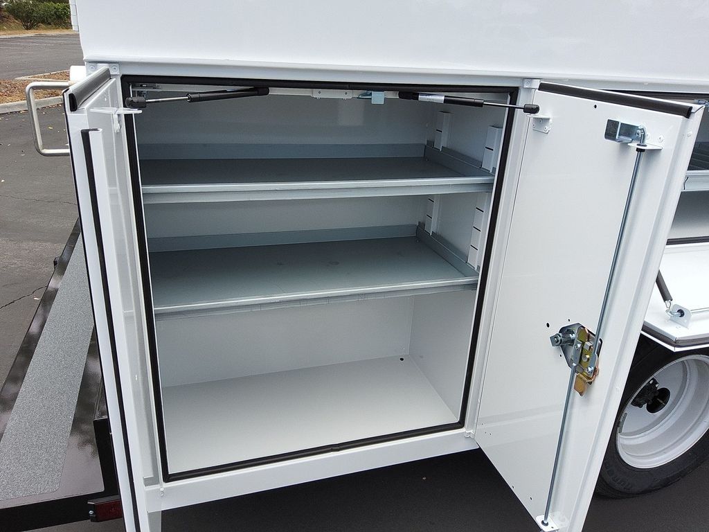 New 2026 Ford E-350 Cutaway - photo 26