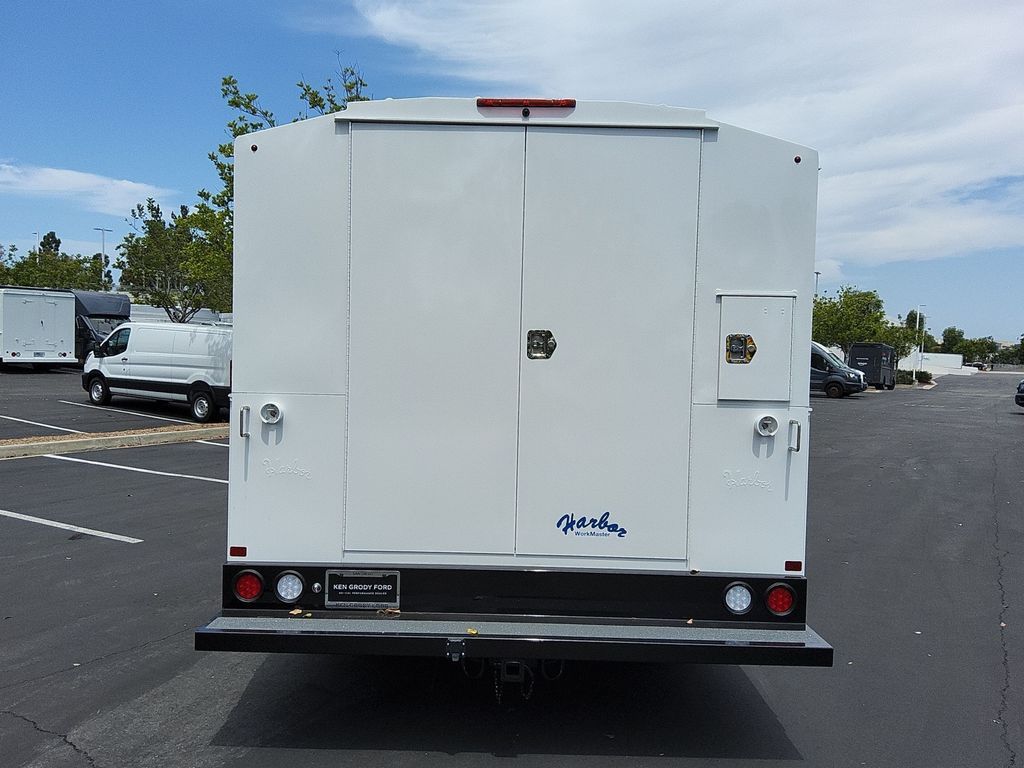 New 2026 Ford E-350 Cutaway - photo 28