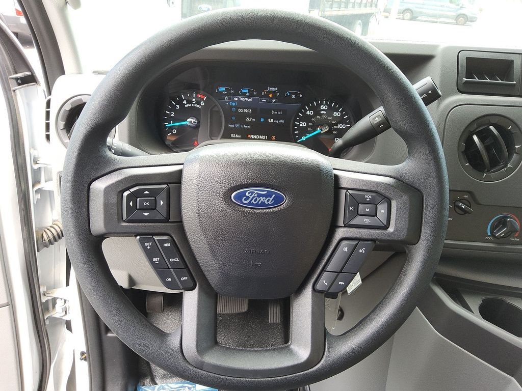 New 2026 Ford E-350 Cutaway - photo 7