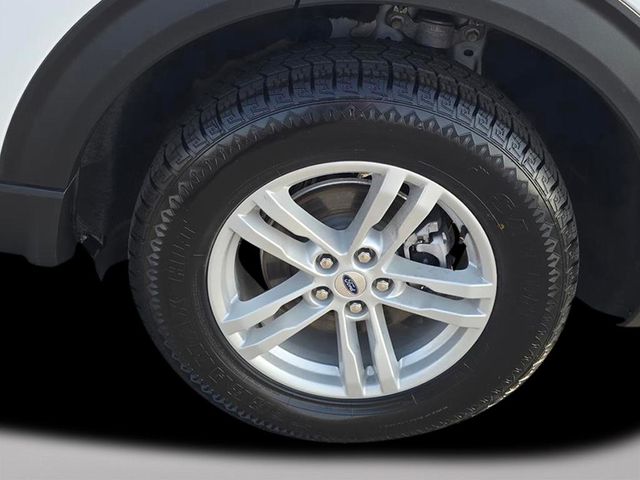 Used 2024 Ford Explorer XLT - photo 9