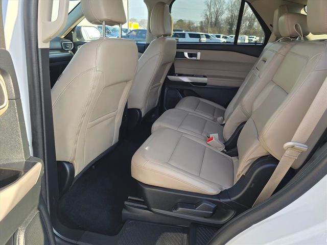 Used 2024 Ford Explorer XLT - photo 13