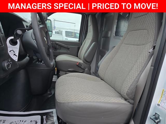 New 2025 Chevrolet Express 3500 Cutaway - photo 29