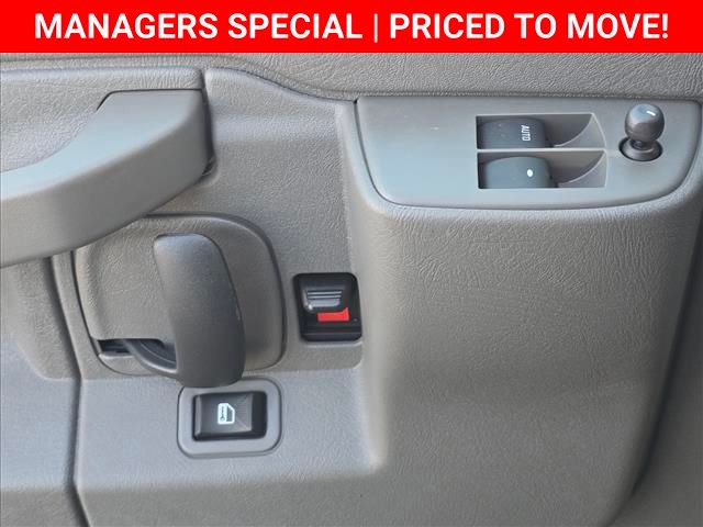 New 2025 Chevrolet Express 2500 Empty Cargo Van - photo 9