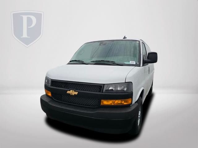 New 2025 Chevrolet Express 2500 Empty Cargo Van - photo 19