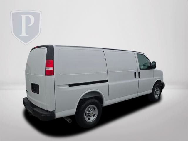 New 2025 Chevrolet Express 2500 Empty Cargo Van - photo 13