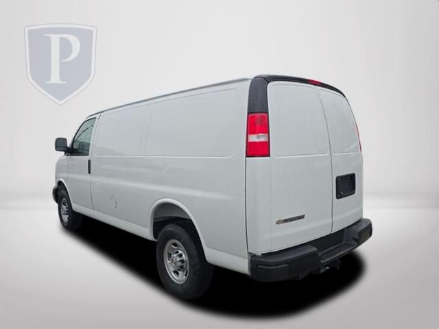 New 2025 Chevrolet Express 2500 Empty Cargo Van - photo 17