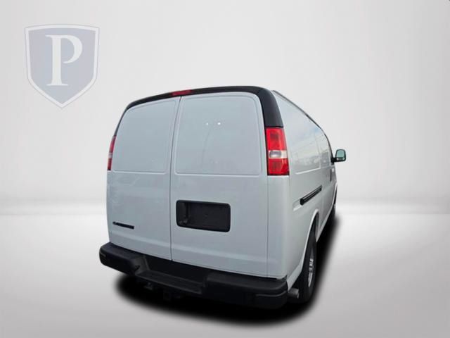 New 2025 Chevrolet Express 2500 Empty Cargo Van - photo 16