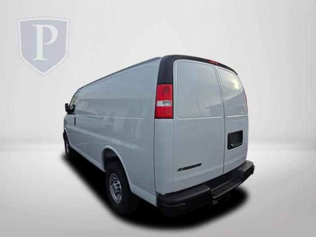 New 2025 Chevrolet Express 2500 Empty Cargo Van - photo 17