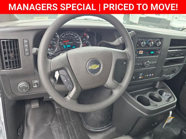 New 2025 Chevrolet Express 2500 Empty Cargo Van - photo 16