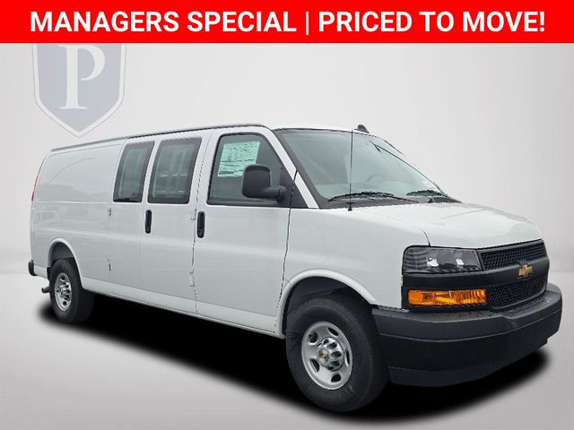 New 2025 Chevrolet Express 2500 Empty Cargo Van - photo 3