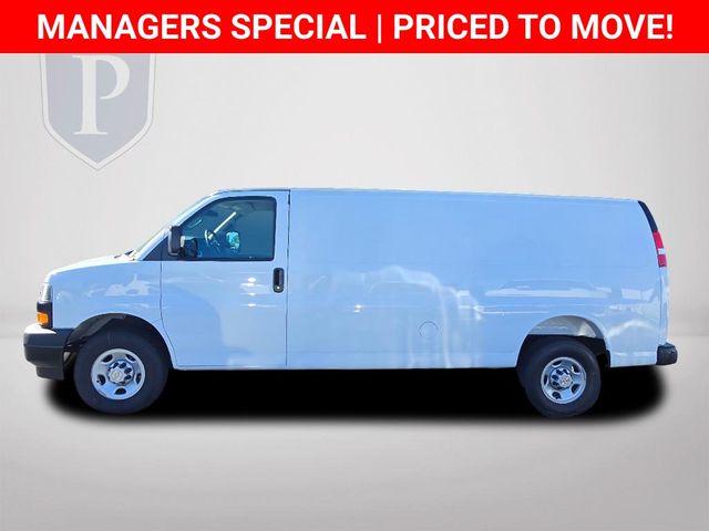 New 2025 Chevrolet Express 2500 Empty Cargo Van - photo 10
