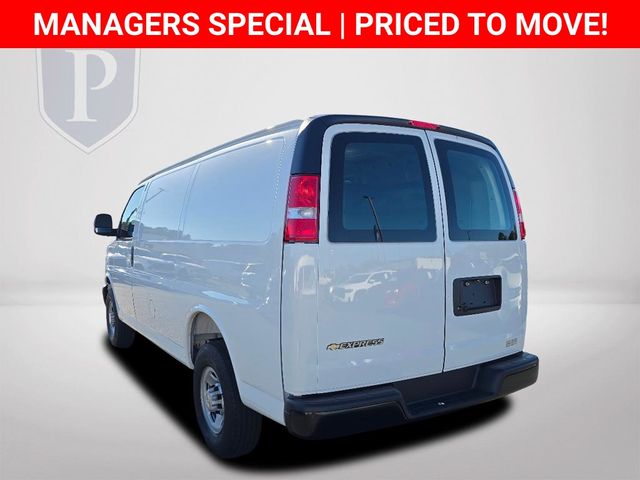 New 2025 Chevrolet Express 2500 Empty Cargo Van - photo 8