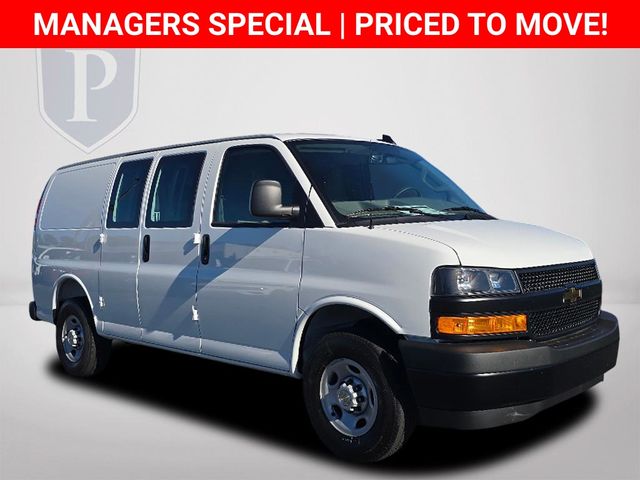 New 2025 Chevrolet Express 2500 - photo 2