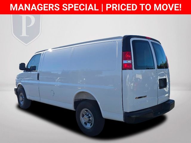 New 2025 Chevrolet Express 2500 Empty Cargo Van - photo 9
