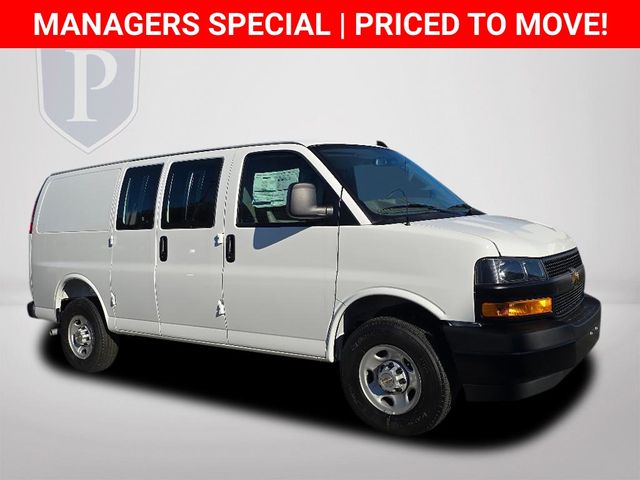 New 2025 Chevrolet Express 2500 - photo 2