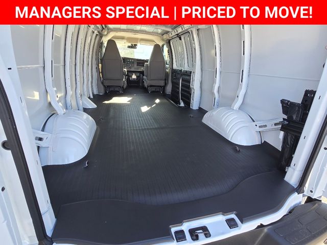 New 2025 Chevrolet Express 2500 Empty Cargo Van - photo 16