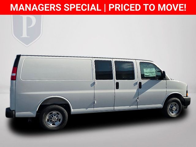New 2025 Chevrolet Express 2500 Empty Cargo Van - photo 5