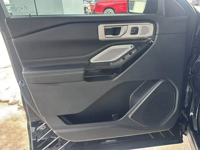 Used 2023 Ford Explorer ST - photo 13