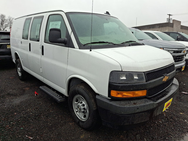 New 2025 Chevrolet Express 3500 - photo 1