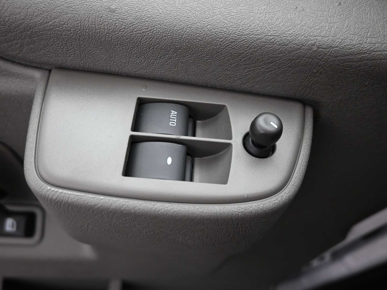 New 2025 GMC Savana 2500 Empty Cargo Van - photo 23