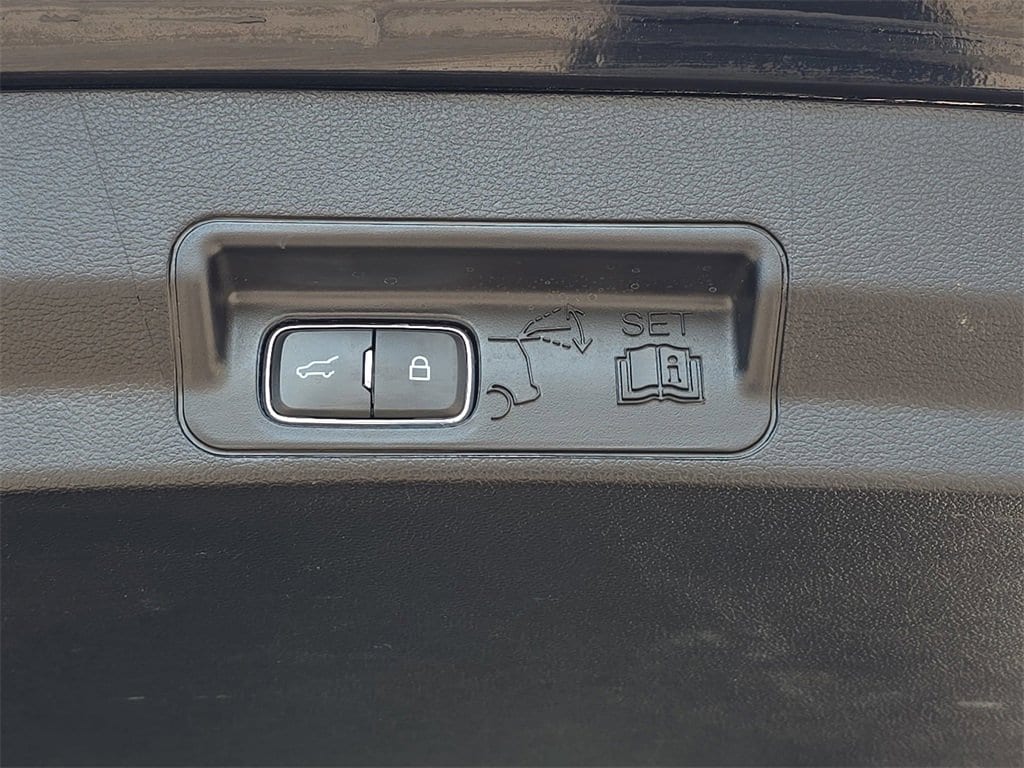Used 2021 Ford Explorer XLT - photo 14
