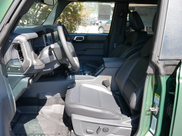 New 2025 Ford Bronco - photo 2