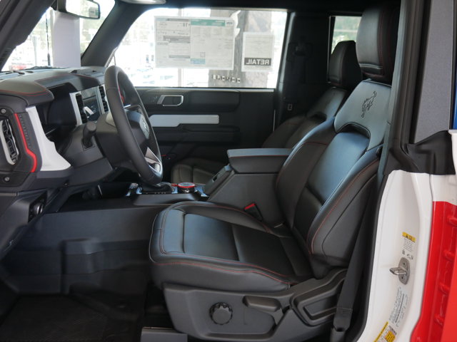 New 2025 Ford Bronco - photo 3