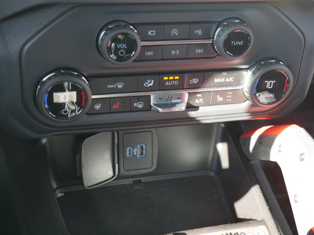 New 2025 Ford Bronco - photo 17