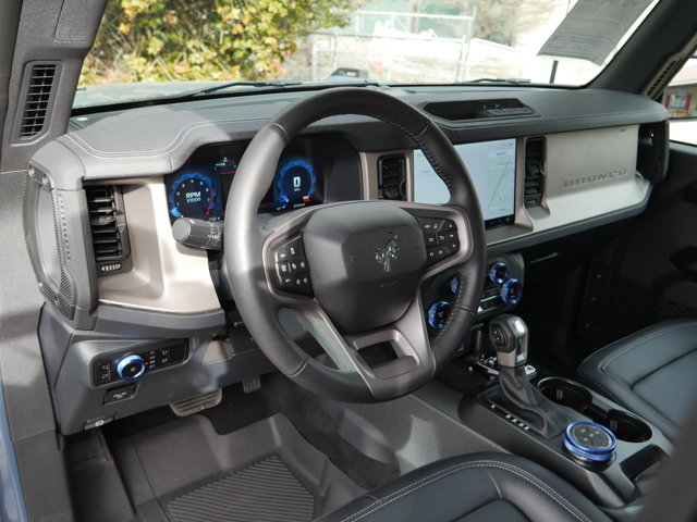 Used 2025 Ford Bronco Outer Banks - photo 4