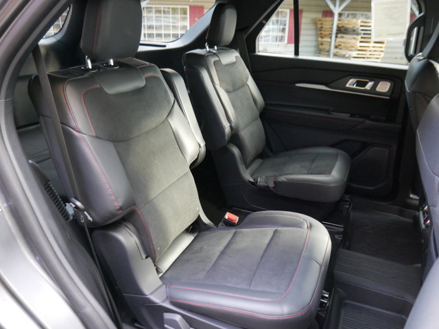 New 2026 Ford Explorer ST - photo 30