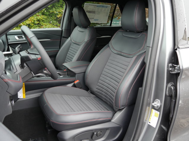 New 2026 Ford Explorer ST-Line - photo 35
