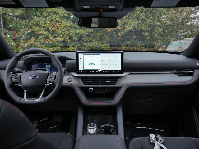 New 2026 Ford Explorer ST - photo 9